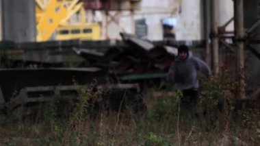 İzleyici parkour sanayi bölgesi yok.