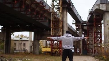 İzleyici parkour sanayi bölgesi yok.