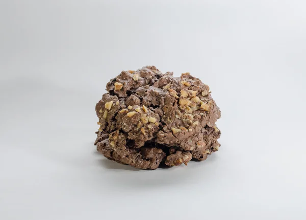 İki pişmiş ceviz çikolatalı kurabiye