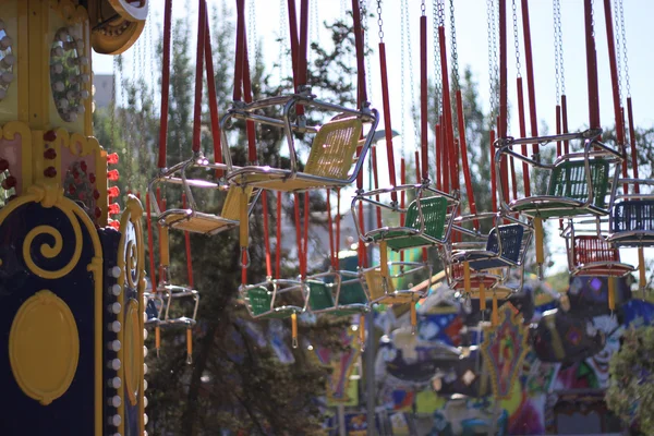 Plaisir pour les enfants carrousel — Photo