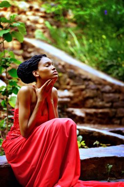 Parkta Afro-Amerikan retro modeli