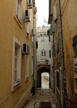 Herceg Novi - Yağmurdan sonra eski kasaba