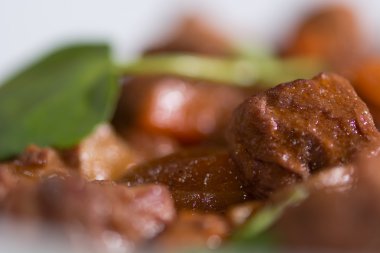 Boeuf bourguignon yakın çekim et