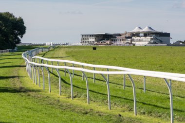 Bath Racecourse Langridge tribün ve parça