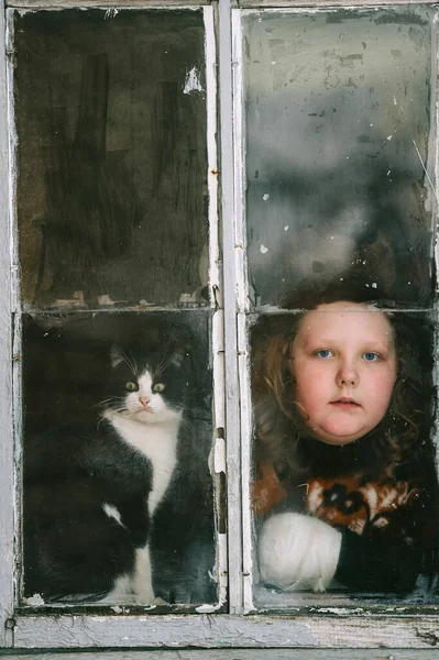 Portrait Little Self Isolated Girl Boring Face Her Lovely Kitten — Stock Photo, Image