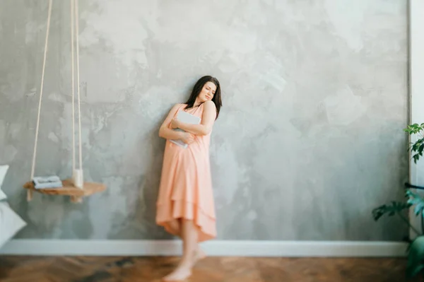 Portrait Charming Young Girl Pink Sundress Standing White Open Magazine — Stock Photo, Image