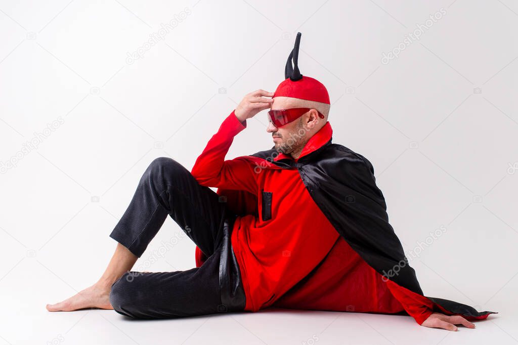 Vestito Carnevale Vestito Uomo Strano COSTUME CARNEVALE TUTA