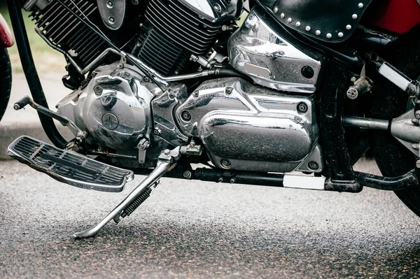 Closeup Photo Motorbike Engine Lots Chrome Details Modern Powerful Perfomance — Stock Photo, Image