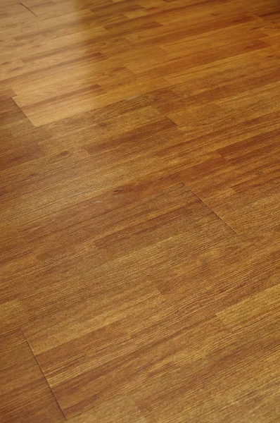 Background series : Diagonal laminate floor