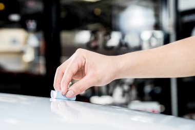 Araba serisi ayrıntılı: cam kaplama