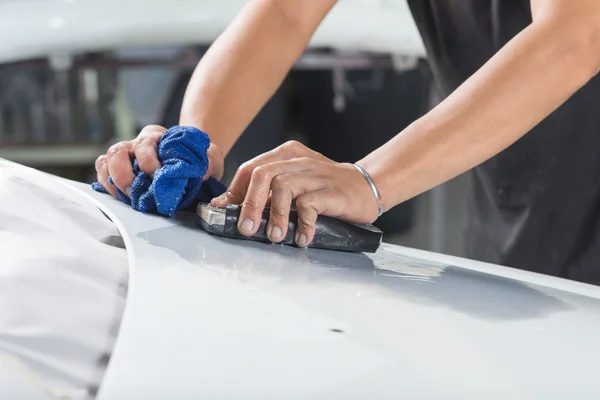 Auto corpo série de reparação: lixamento — Fotografia de Stock