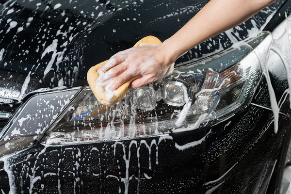Samochód szczegółowo serii: mycie samochodu — Zdjęcie stockowe