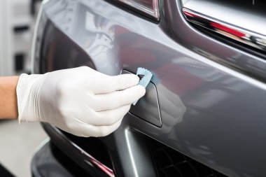 Araba serisi ayrıntılı: cam kaplama