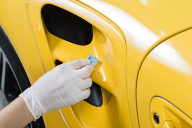 Araba serisi ayrıntılı: cam kaplama