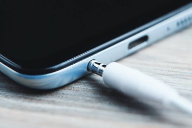 Belovo kulaklık kablosunun yakın çekimi