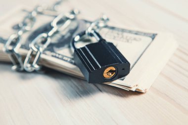 Para israfını azaltmak. mali yasak