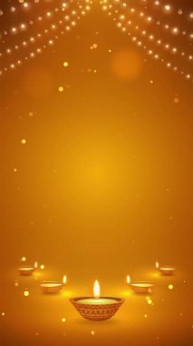 Yağ lambaları ve ışıklarla Diwali festivali kutlaması.