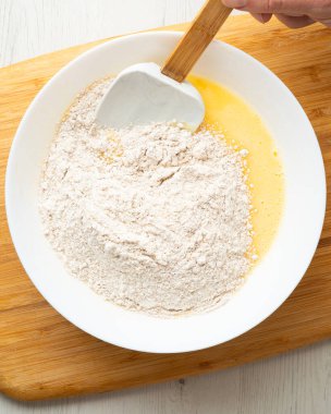 Whole-wheat cake with baked pear and cinnamon. Step-by-step recipe to learn how to cook.