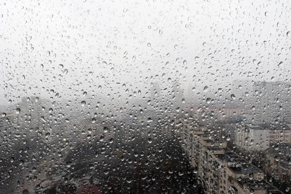 Regen in de stad. — Stockfoto