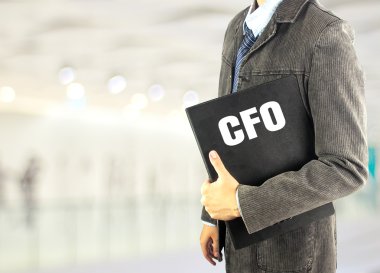 Belge dosya Word'de Cfo bokeh arka plan ile iş adamı