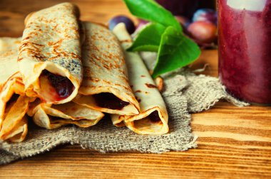 Krep ve taze Erik reçeli