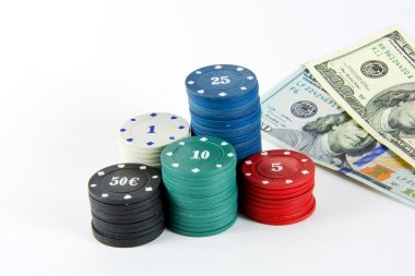 Cips farklı mezhep notları ve iki yüz dolar