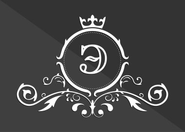 Rus alfabesinin E harfi. Baş harflerin, kartvizitlerin, logoların, amblemlerin ve hanedanlığın tasarımı için süs ve tacı içeren monogram şablonu. Vektör illüstrasyonu