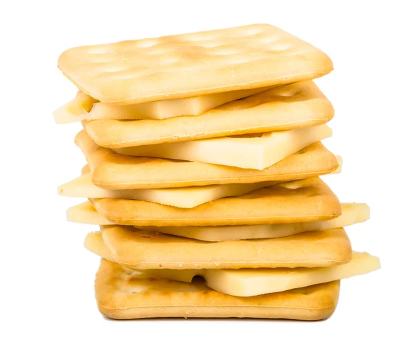 Cracker mit Scheibenkäse — Stockfoto