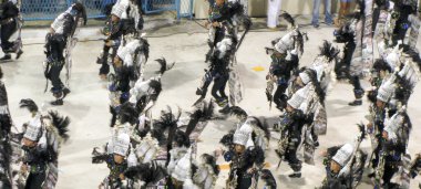 Rio de Janeiro, Brezilya - Şubat 23: Şubat 23, 2009 tarihinde Rio de Janeiro'da karnaval yıllık sırasında inanılmaz extravaganza