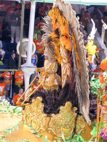 Rio de Janeiro, Brazílie - 23. února: úžasné fantastická každoroční karneval v Rio de Janeiru únor 23, 2009 — Stock fotografie