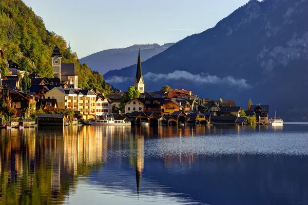 Hallstatt doğarken