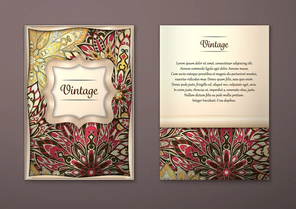 Vintage kaarten met bloemen mandala patroon en ornamenten. — Stockvector