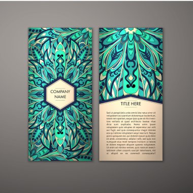 Çiçek mandala desenli el ilanı