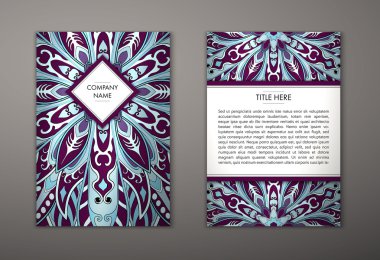 Çiçek mandala desenli el ilanı