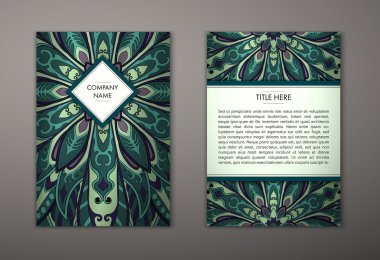 Çiçek mandala desenli el ilanı