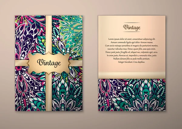 Çiçek mandala desen ve süs eşyaları ile Vintage kartları.