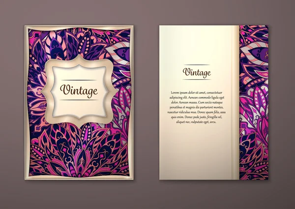 Çiçek mandala desen ve süs eşyaları ile Vintage kartları.