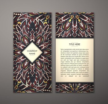 Çiçek mandala desenli el ilanı