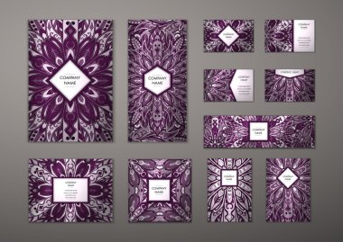 Büyük şablonları kümesi.