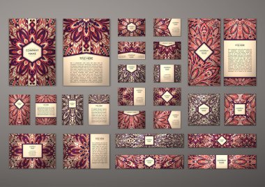 Büyük şablonları kümesi.