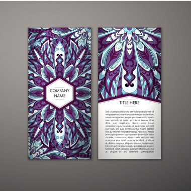 Çiçek mandala desenli el ilanı