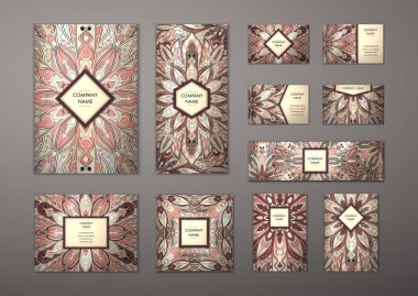 Büyük şablonları kümesi.