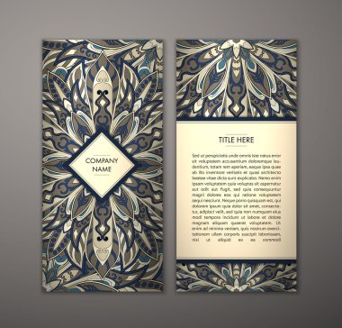 Çiçek mandala desenli el ilanı