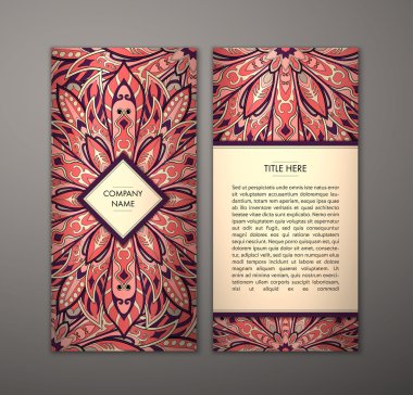 Çiçek mandala desenli el ilanı