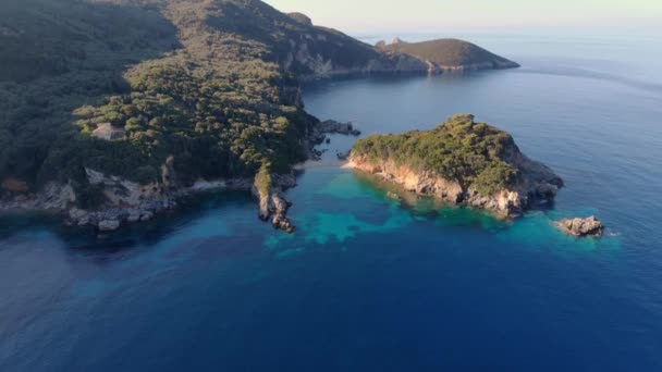 Korfu adasının güzel kıyıları. — Stok video