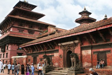Katmandu, Nepal - Nisan 2012: Görünüm Patan Durbar Meydanı.