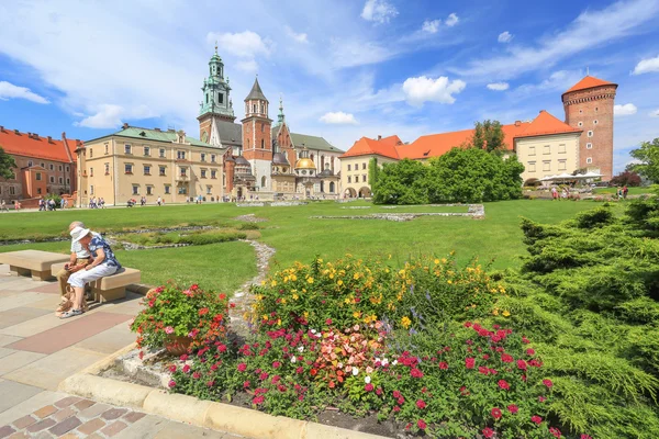Краков - Вавельский замок — стоковое фото