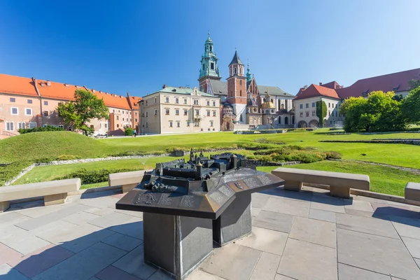 En vy av en Wawelslottet i Kraków, Polen — Stockfoto