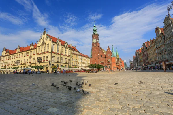 Una vista de la antigua plaza de Wroclaw, Polonia — Foto de Stock