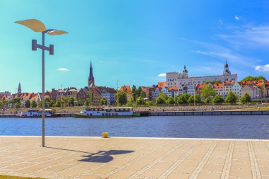 Szczecin şehrin görünümünü (Polonya kıllar)